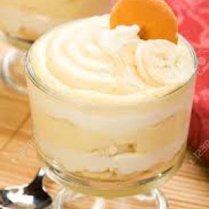 Crema moldeada de banana