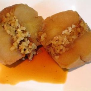 Manzanas rellenas con Salsa de Sidra